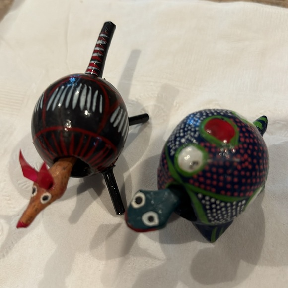 Miniature Mexican Folk Art Alebrije Figurines - Picture 4 of 4
